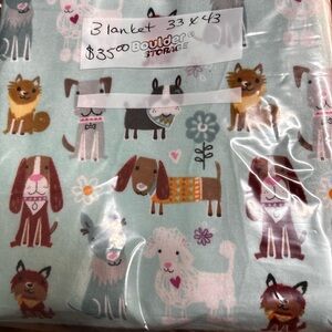 Boulder Kids' Animal Print Blanket - Multicolor